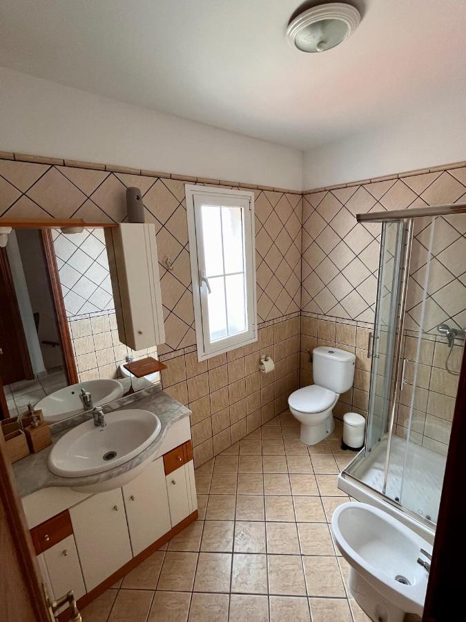 Integral 5 Coliving Bed & Breakfast El Medano  Bagian luar foto
